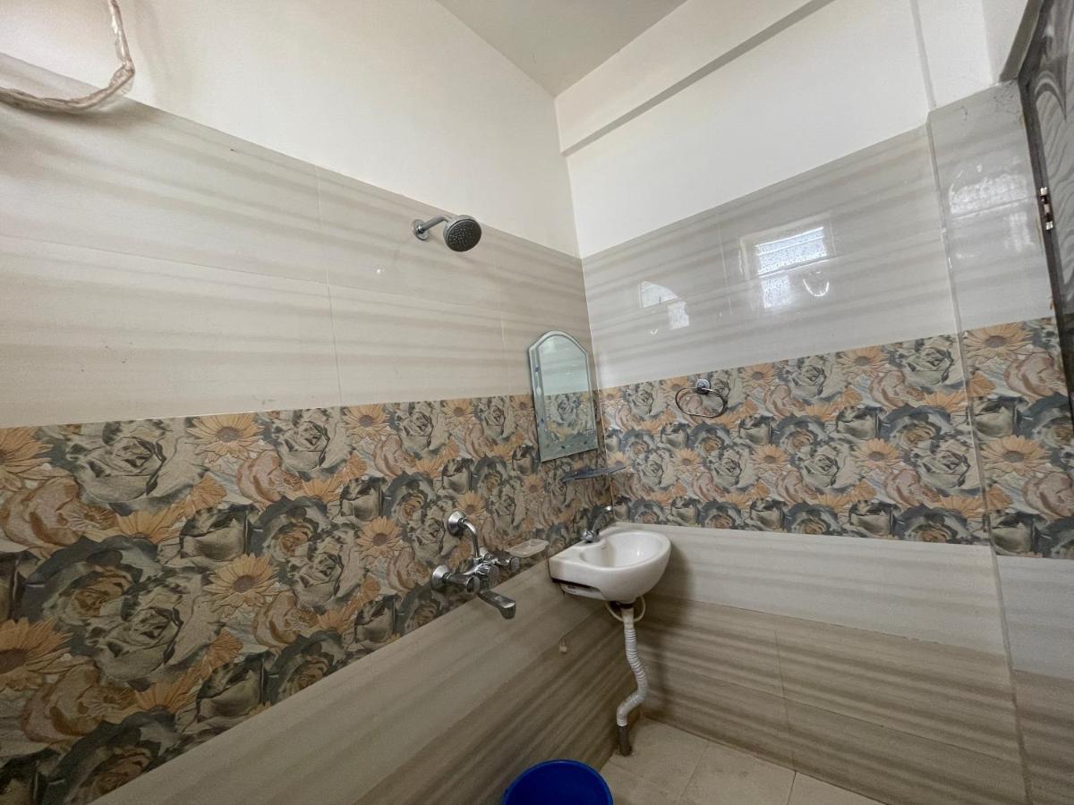 Hotel Deo Puri Eksteriør billede